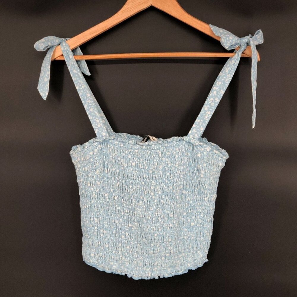 Abercrombie & Fitch Women's Ditsy Smocked Crop Top L Blue Bow Straps Preppy